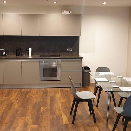 Stunning 2-Bed Apartment In Manchester City Centre 맨체스터 외부 사진